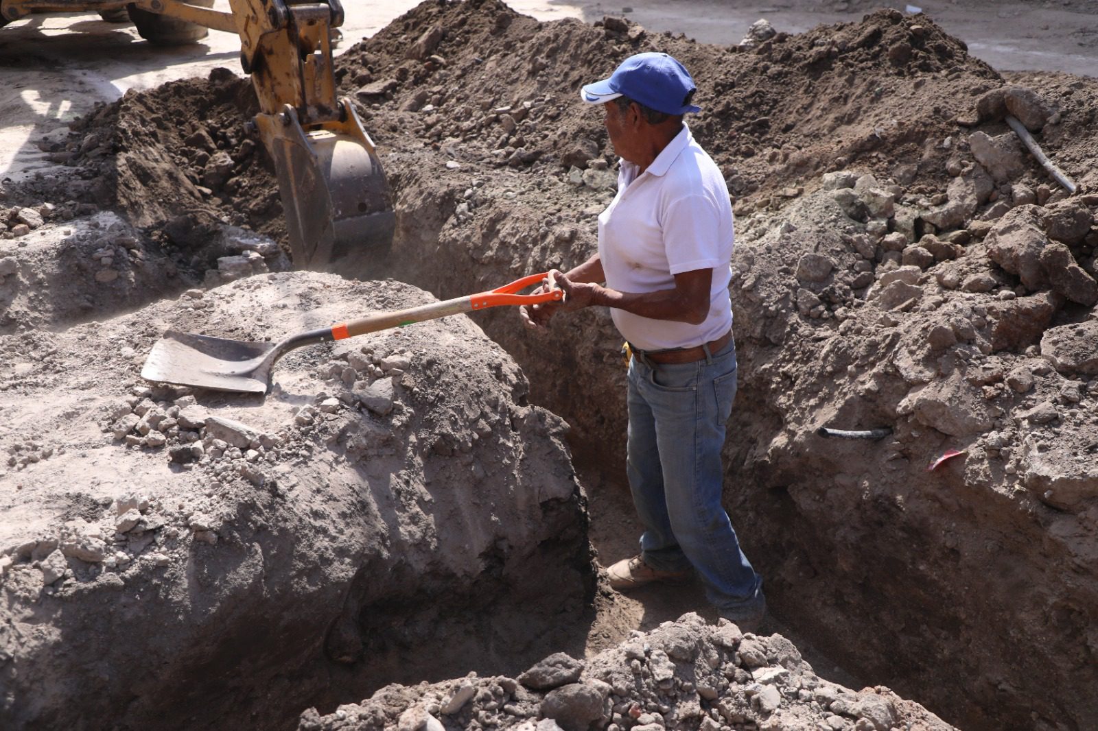 1695766112 338 Continuamos con la pavimentacion de Hermenegildo Galeana no solo buscando