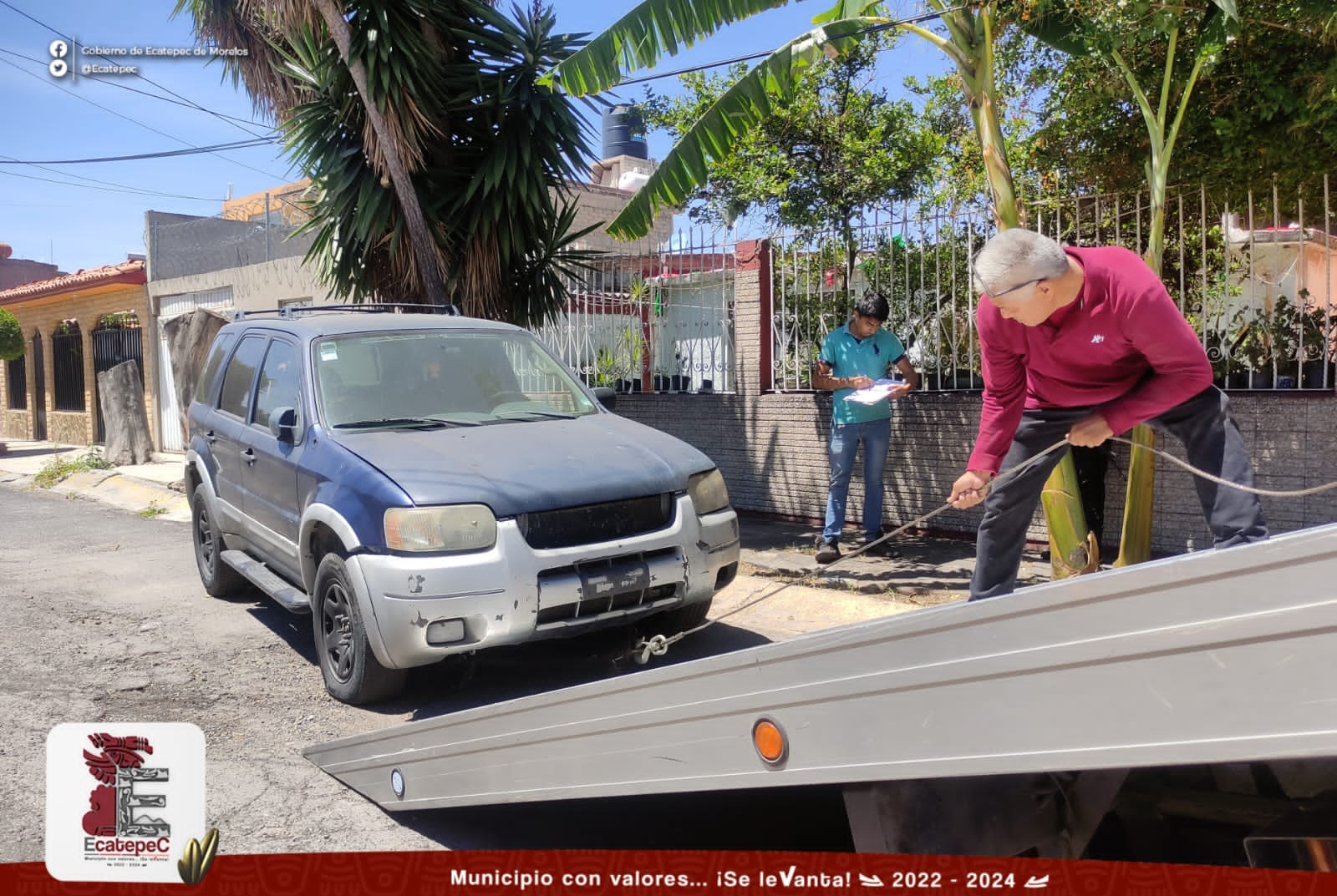 1695768718 374 Liberar el arroyo vehicular y las banquetas beneficia a peatones