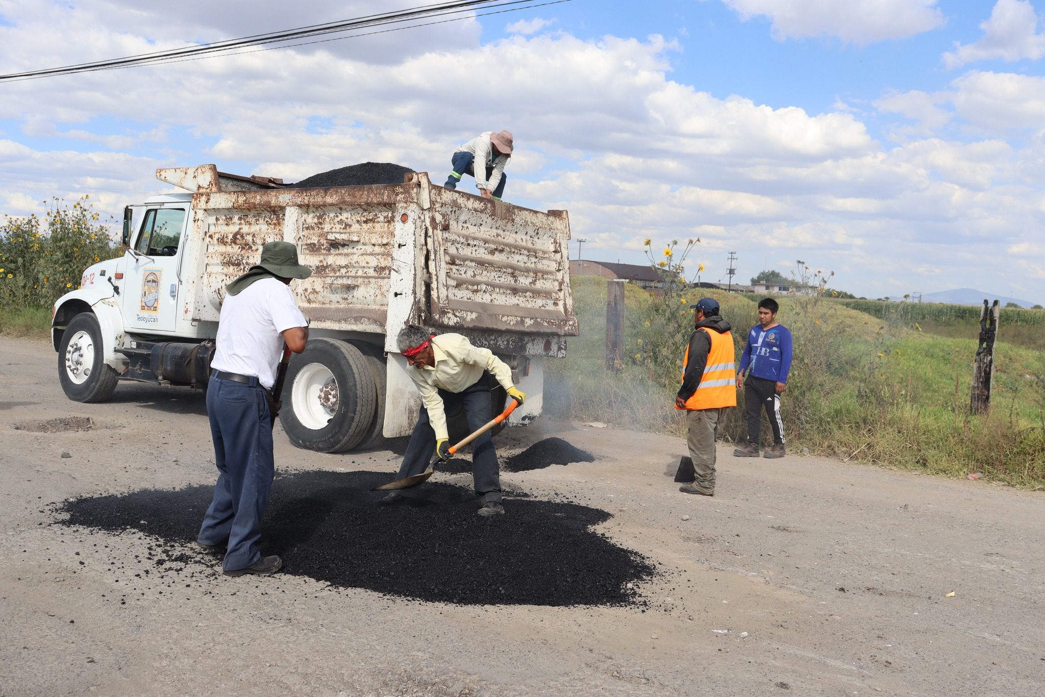 1695913856 299 Bacheo Con la finalidad de brindar calles dignas y seguras