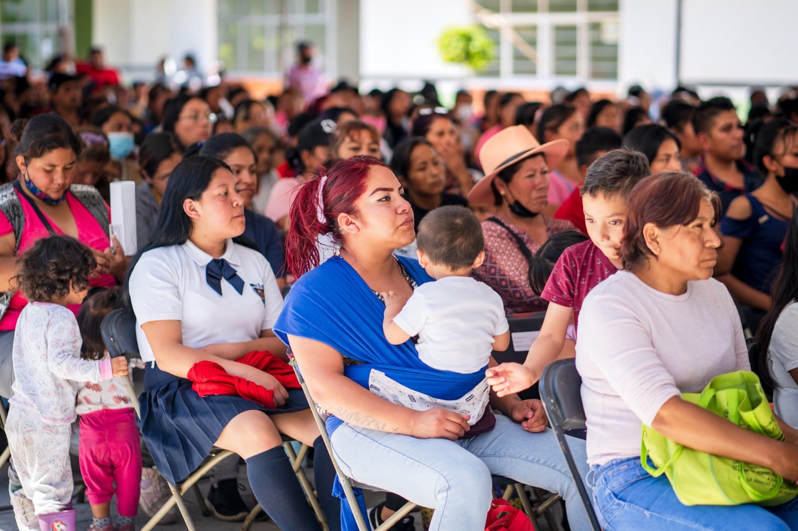 1695944678 469 GOBIERNO DE CHIMALHUACAN CONTINUA ENTREGA DE PROGRAMA REGRESO A CLASES