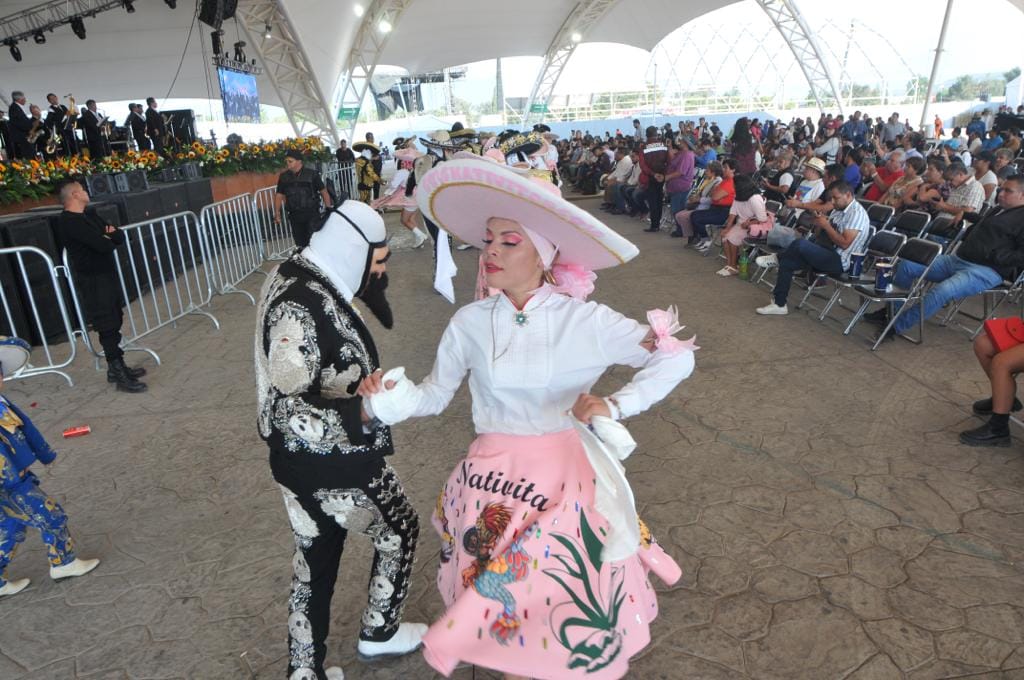 1696002027 351 INAUGURA XOCHITL FLORES LA GRAN FERIA METROPOLITANA CHIMALHUACAN 2023 EN