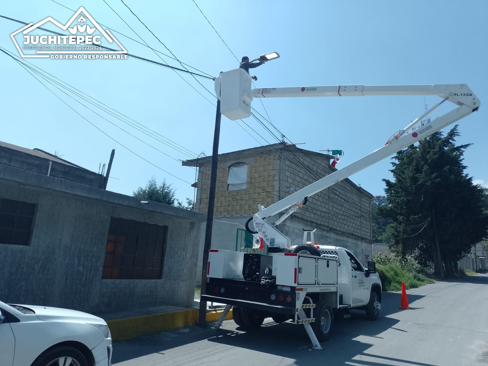 1696027880 768 Luminarias El compromiso del Gobierno Municipal con la seguridad