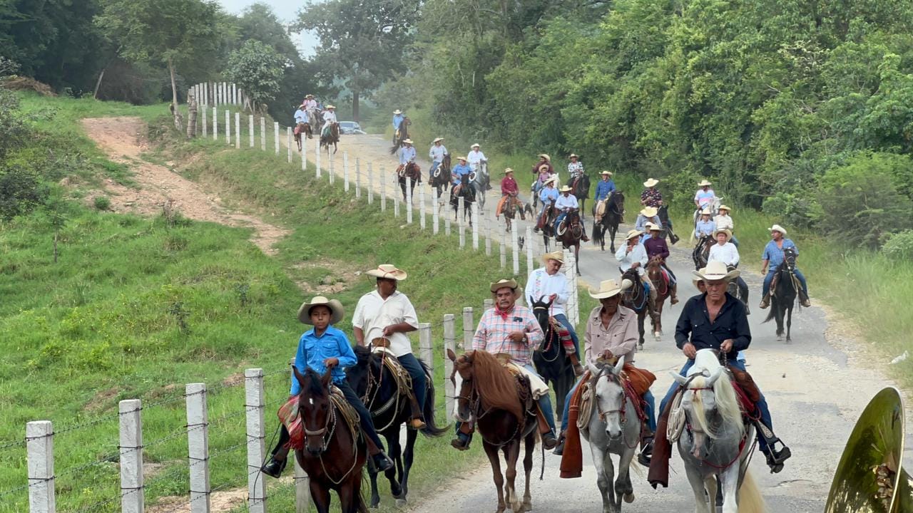 1696075348 952 Hoy vivimos un dia lleno de tradicion y solidaridad en