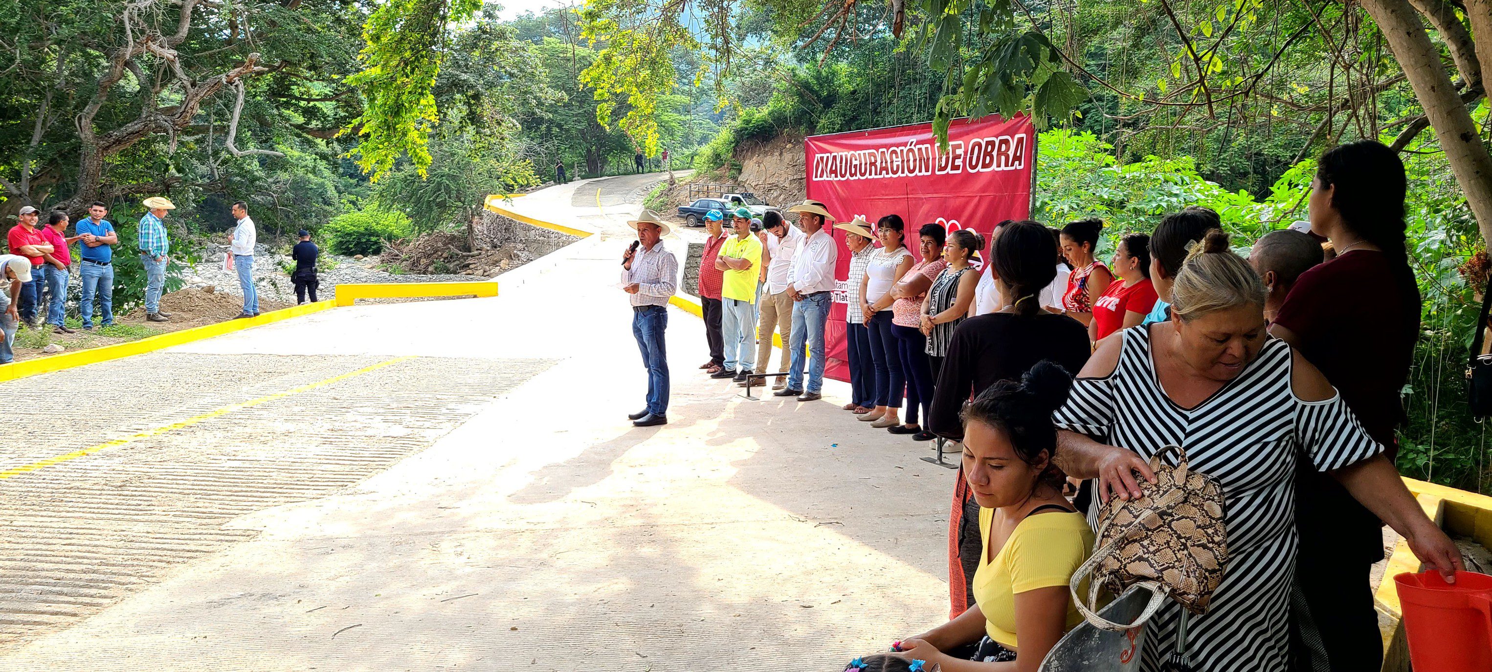 1696083712 378 Inauguramos rehabilitacion de puente y carretera en La Vibora