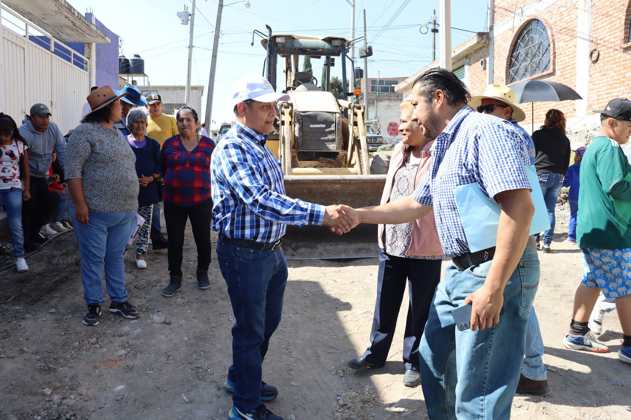 1696108659 926 Arranque de obra Con el firme compromiso de brindar calles