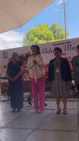 Festival del Adulto Mayor 𝐀𝐥 𝐒𝐨𝐧 𝐝𝐞𝐥 𝐀𝐭𝐚𝐫𝐝𝐞𝐜𝐞𝐫 gracias a