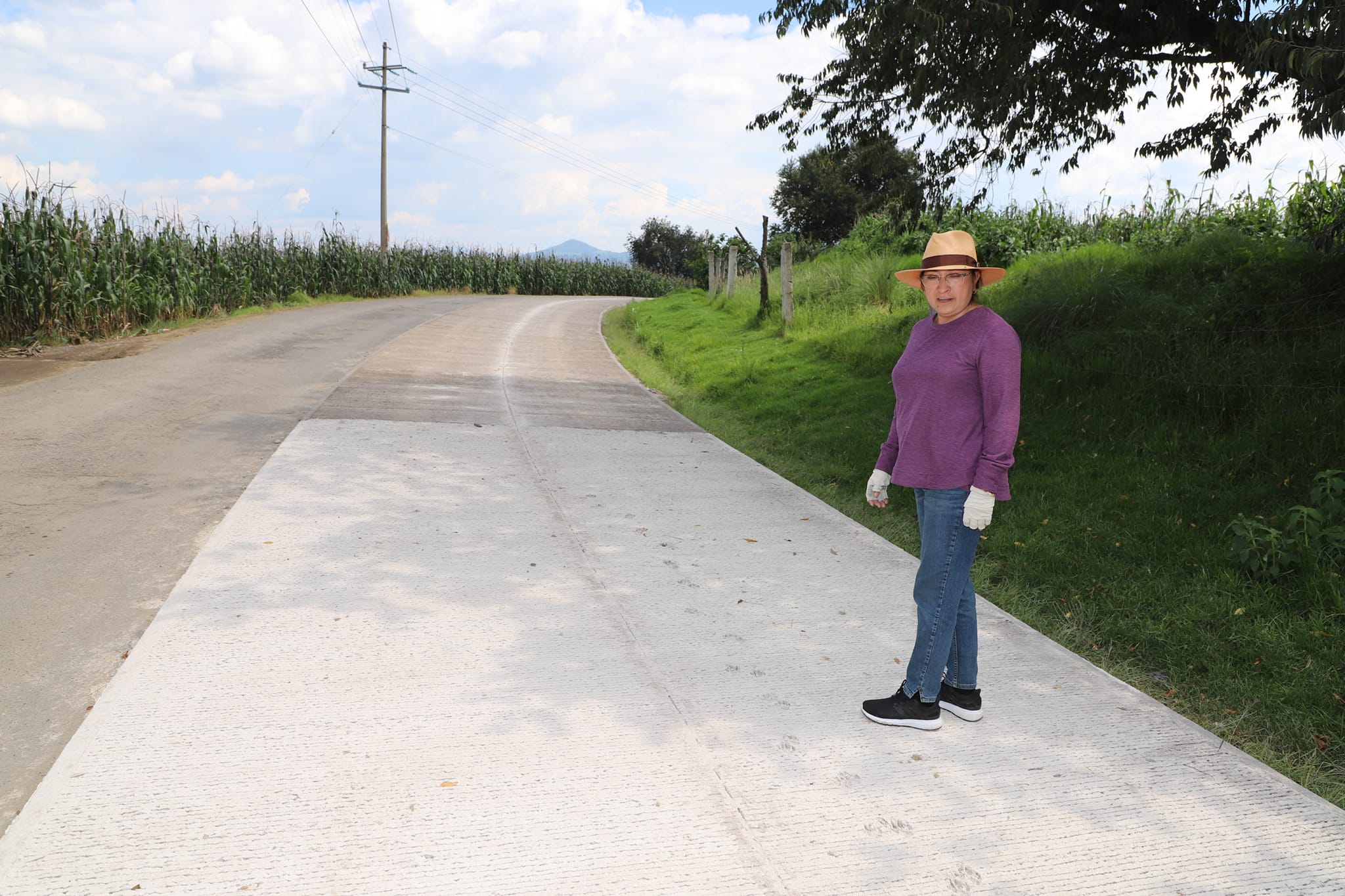 La Presidenta Municipal Maria Luisa Carmona Alvarado culmino su recorrido