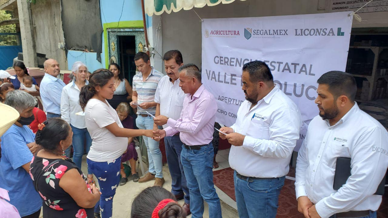 Participamos en la apertura del servicio de suministro de leche