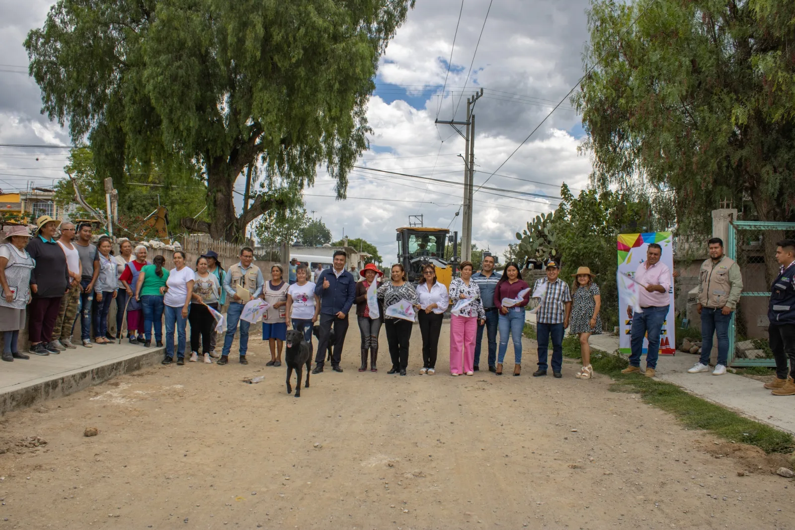 ¡ARRANQUE DE OBRA El Ayuntamiento Municipal dio el banderazo de scaled