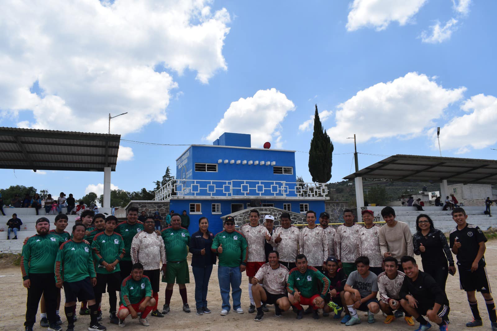 ¡El deporte une a la comunidad de San Luis Ayer