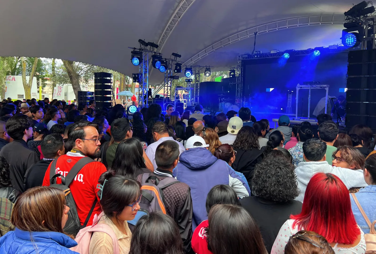 ¡Estamos por comenzar el concierto de Moenia en la Alameda scaled