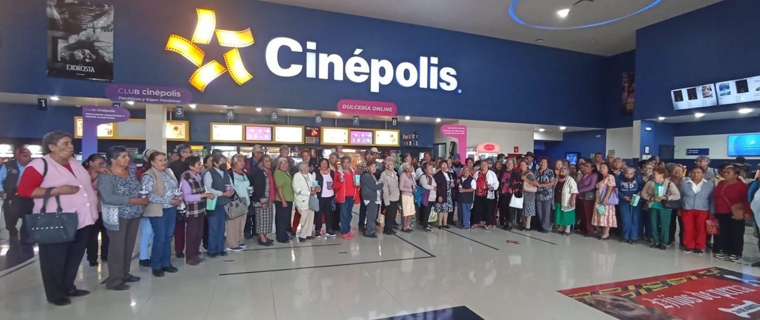 ¡Nos fuimos al cine A traves del programa Vamos todos