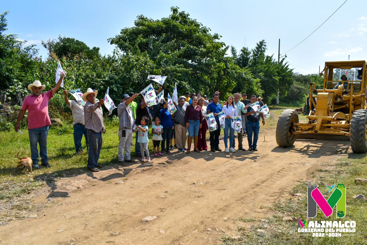 ¡Seguimos cumpliendo a Malinalco Iniciamos la construccion del empedrado en