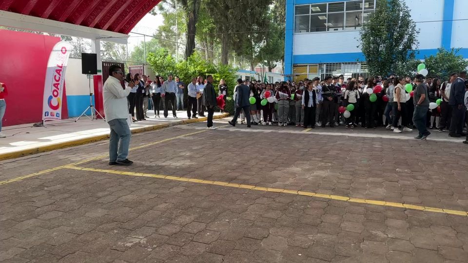 ¡Una obra en cada escuela