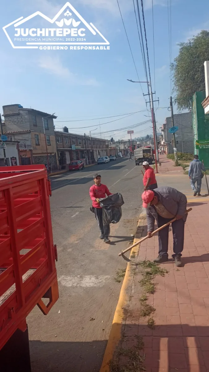 1696179643 948 Limpieza ¡Manteniendo nuestra comunidad impecable El Gobierno Municipal