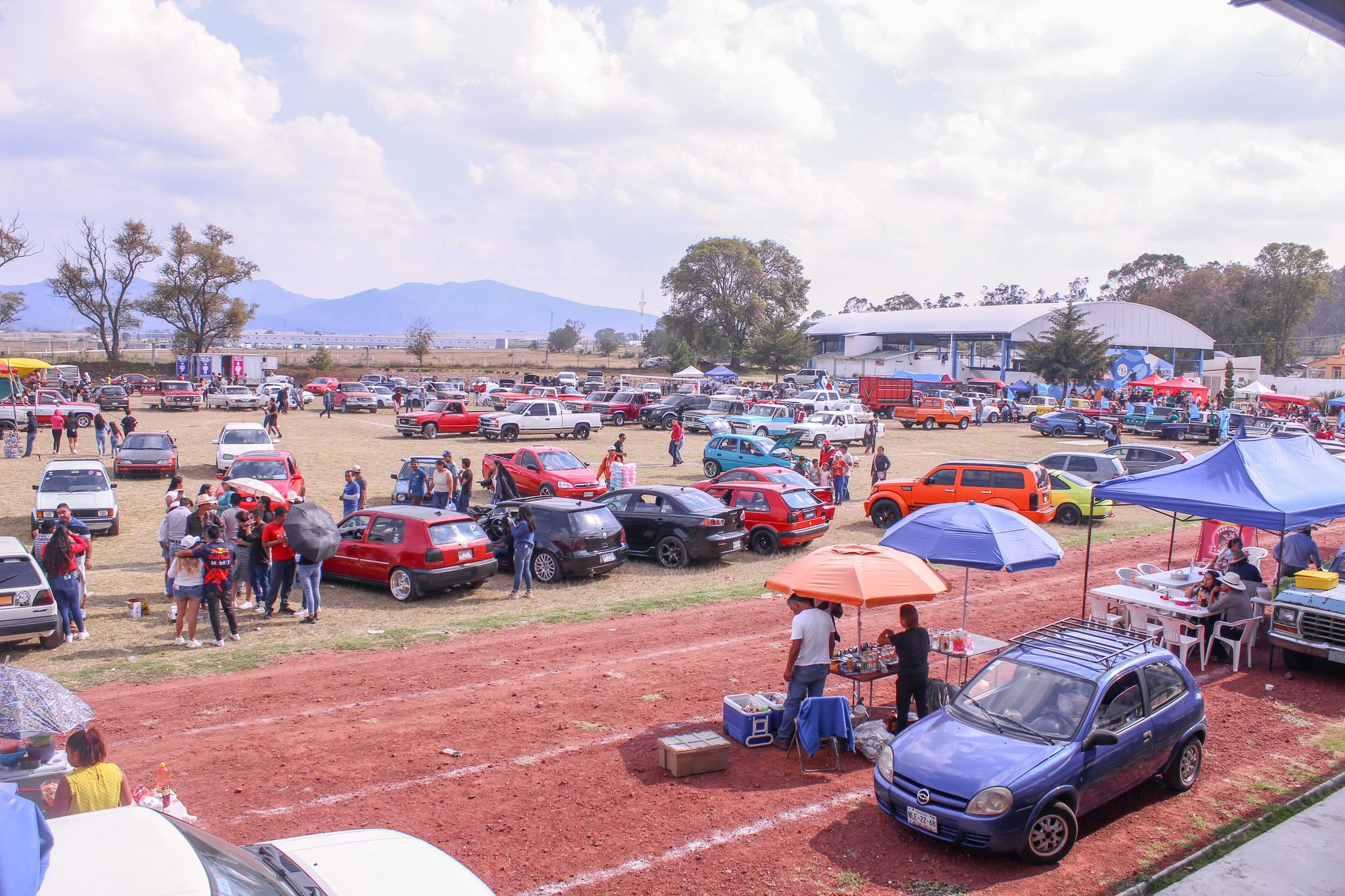 1696250509 384 ¡Gran Rodada y Exhibicion de Autos Hoy vivimos una emocionante