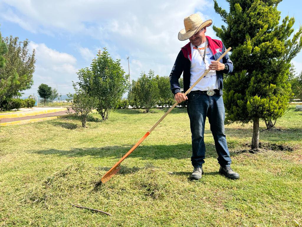 1696276351 66 MANTENIMIENTO DE NUESTROS PARQUES La limpieza en Huehuetoca no puede