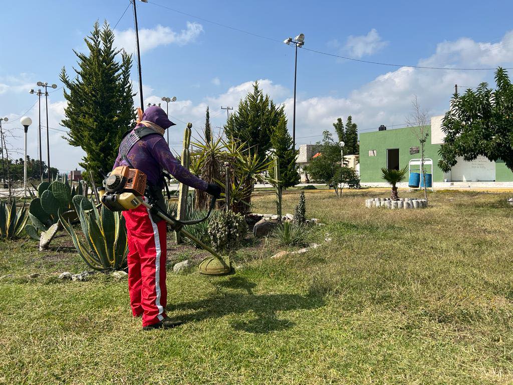 1696276388 MANTENIMIENTO DE NUESTROS PARQUES La limpieza en Huehuetoca no puede