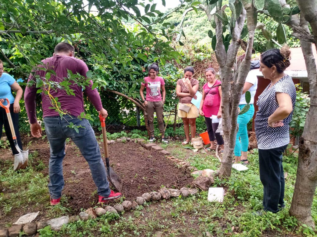 1696279061 Area HortaDIF En Atencion a la alimentacion y sustento Se