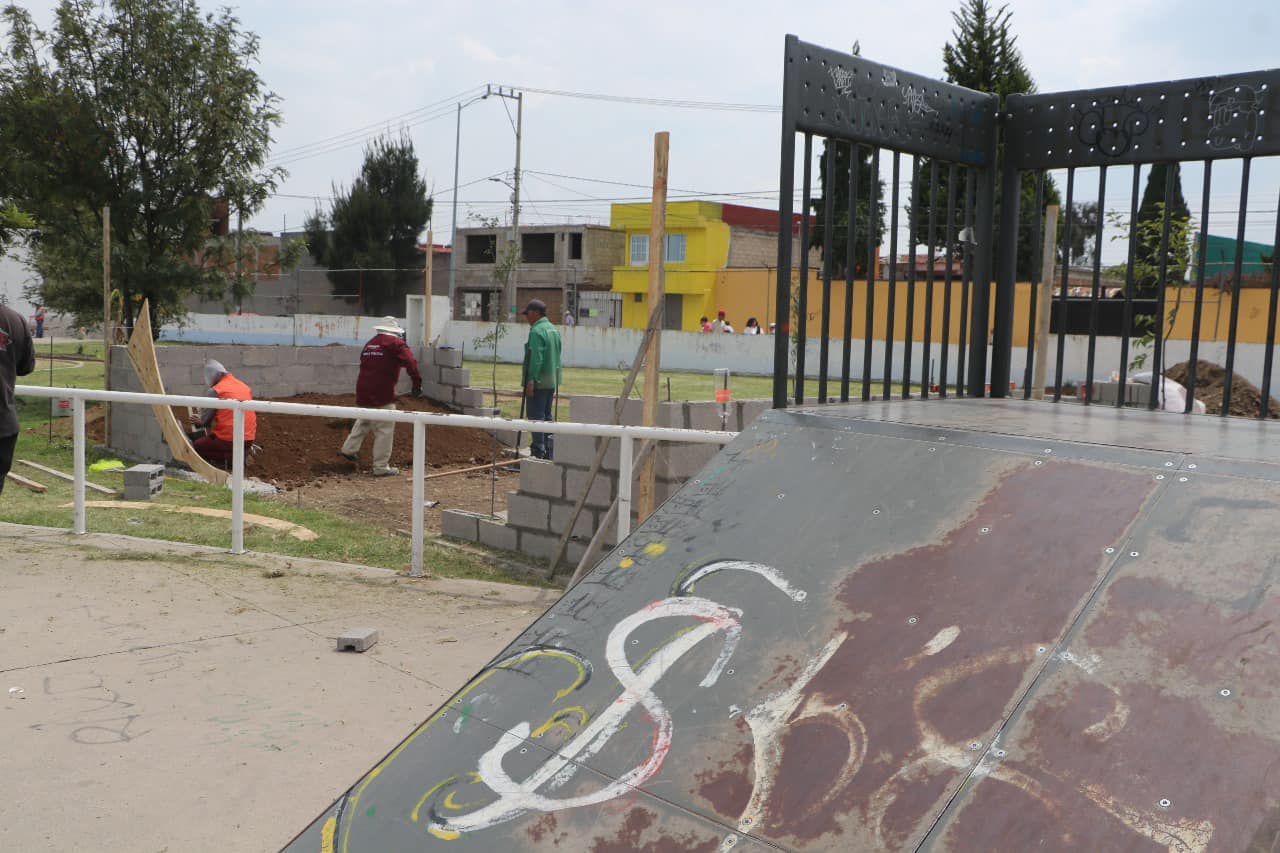 1696282949 768 La Direccion de Metepec Obras Publicas comenzo la construccion de