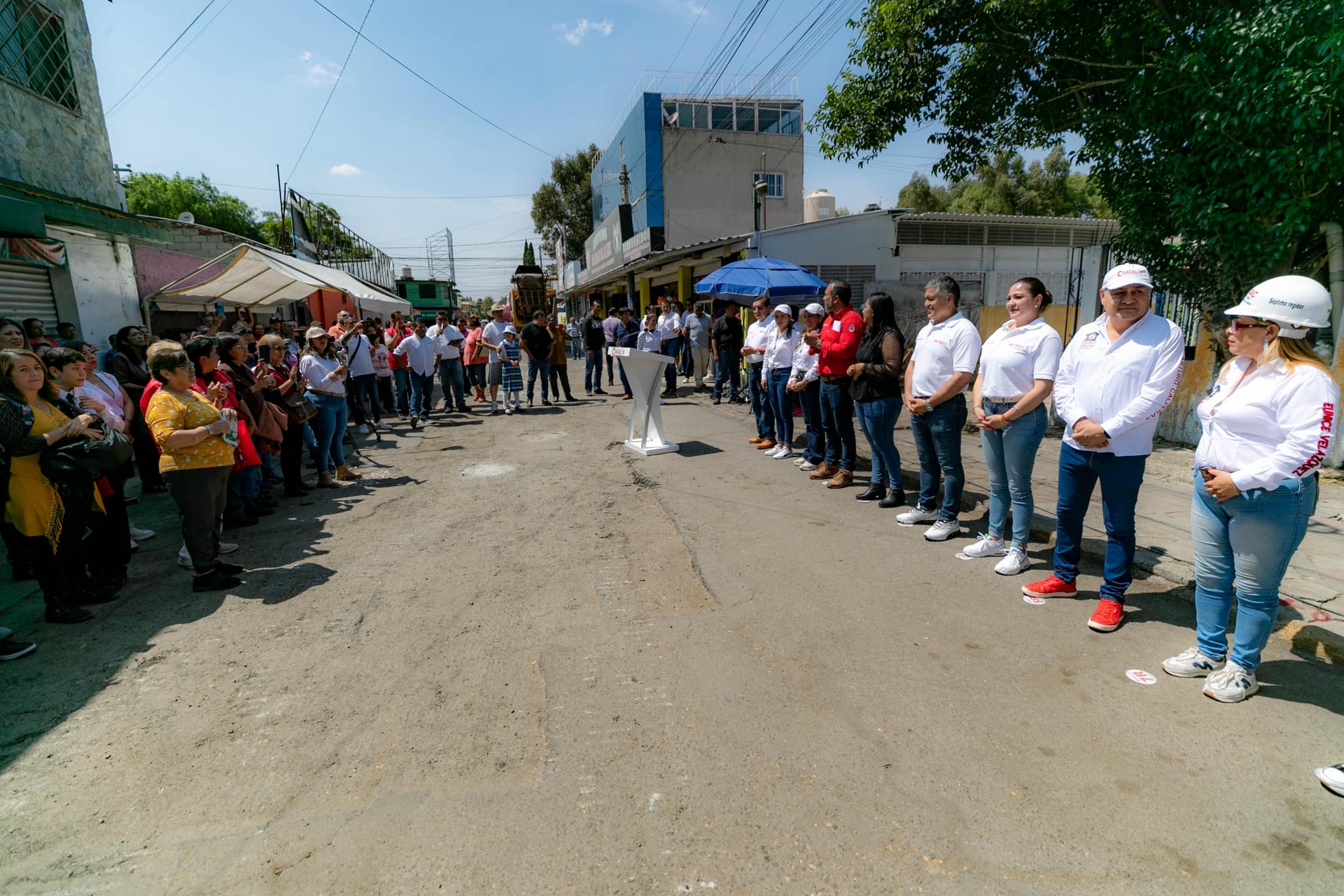 1696349375 48 Nuestro presidente municipal David Sanchez Isidoro dio banderazo de inicio