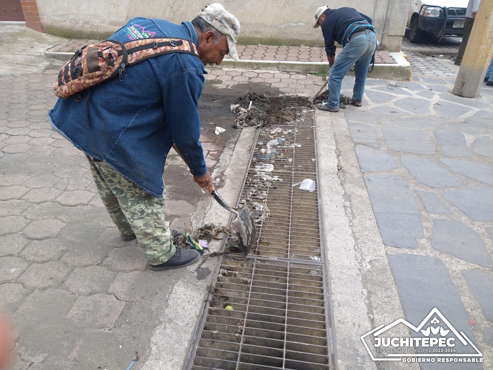 1696367000 688 Desazolve ¡Cuidemos juntos nuestras calles y evitemos inundaciones El