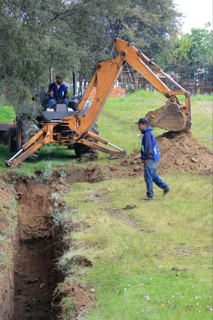 1696423819 139 Era una obra muy necesaria Inicia construccion de drenaje en