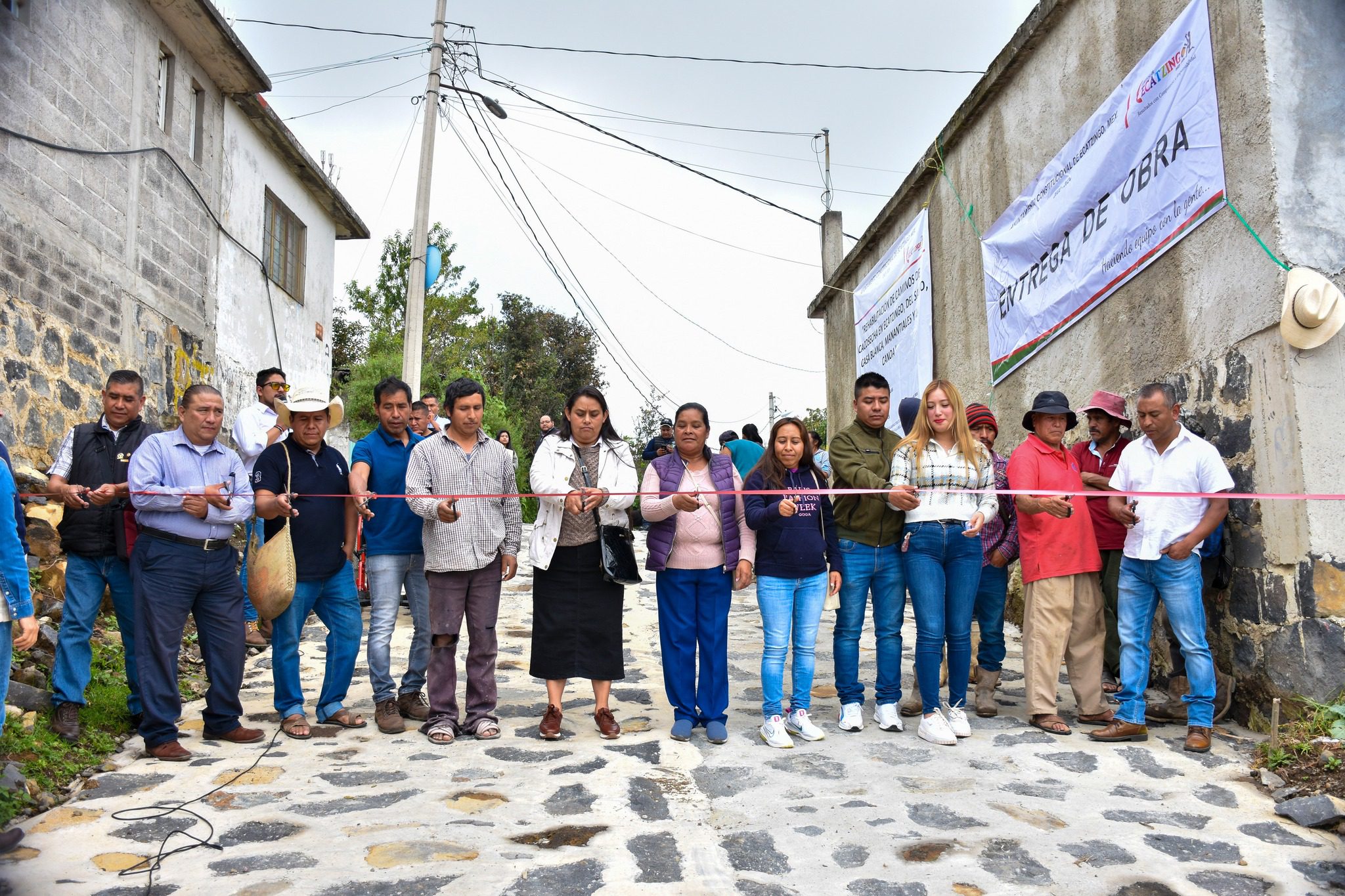 1696424739 342 Rehabilitacion de caminos Saca cosecha en Ecatzingo Del Salto Casa