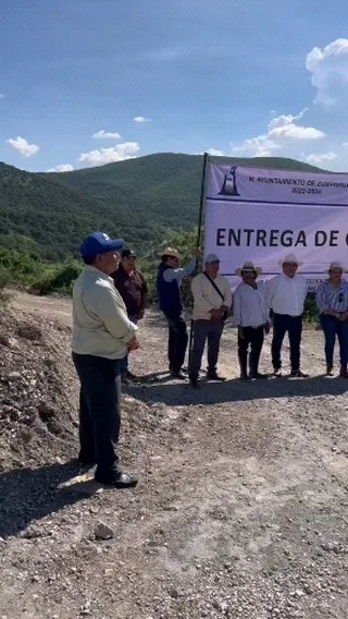 1696439897 Llenos de entusiasmo ciudadanos autoridades auxiliares COCICOVIS del barrio d jpg