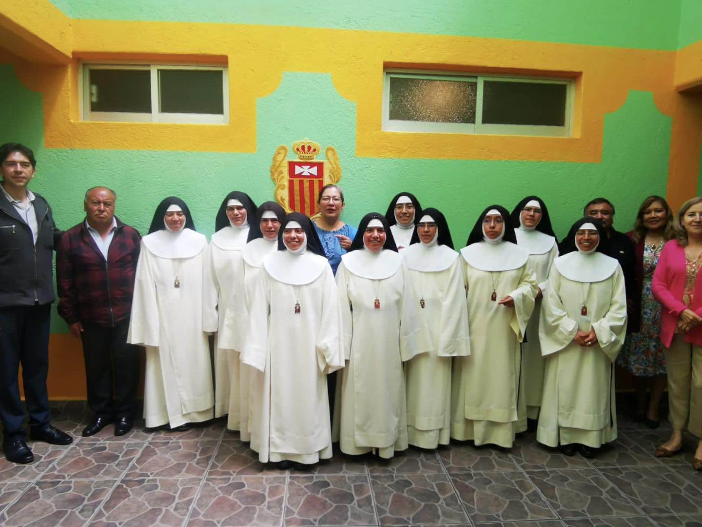 1696441303 290 Muchas felicidades a las Religiosas del Monasterio Nuestra Madre de