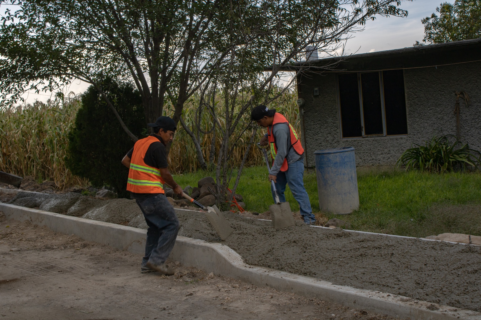 1696443768 529 ¡TRABAJAMOS POR LA TRANSFORMACION DE NUESTRAS CALLES Vecinas y vecinos