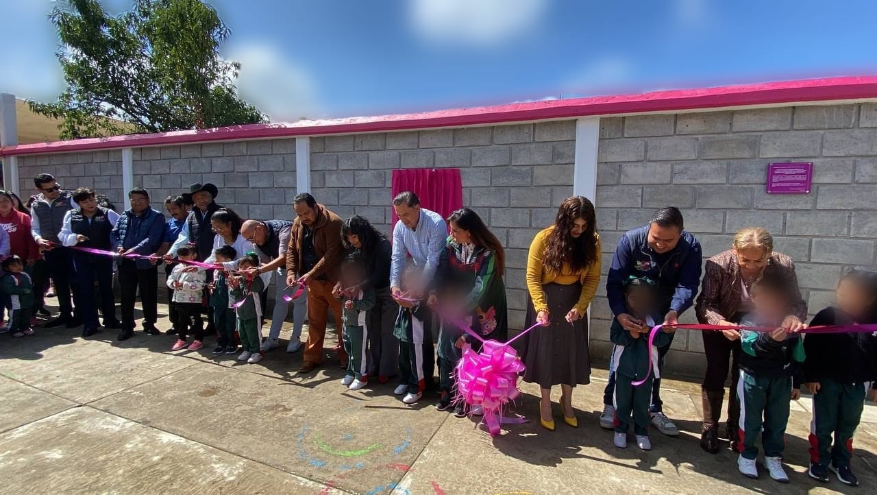 1696446846 344 El Gobierno de Amecameca hizo entrega de la construccion de