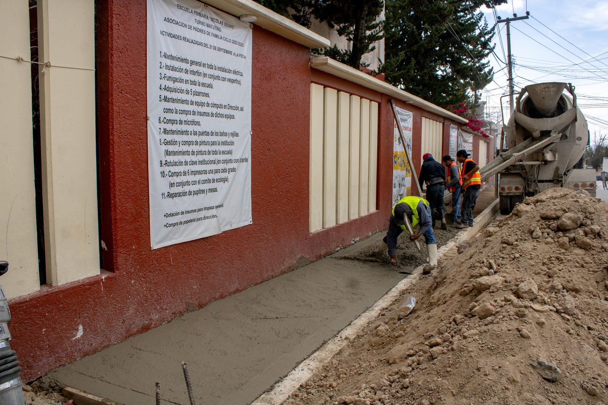 1696451010 444 ¡TRABAJAMOS POR LA TRANSFORMACION DE NUESTRAS CALLES Vecinas y vecinos