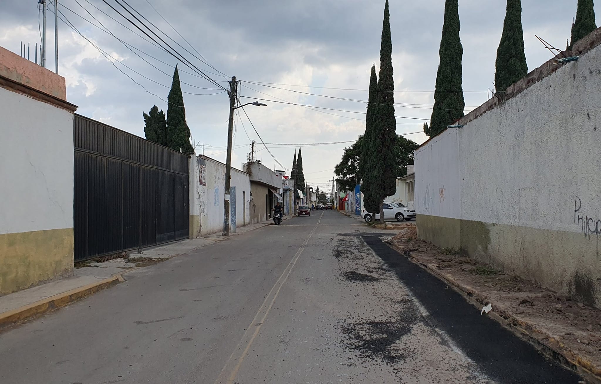 1696512719 560 Esta tarde el equipo de obras publicas del Gobierno Municipal