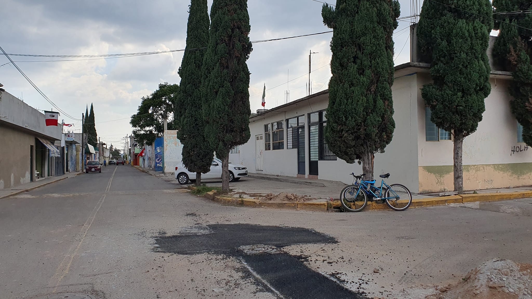 1696512724 201 Esta tarde el equipo de obras publicas del Gobierno Municipal