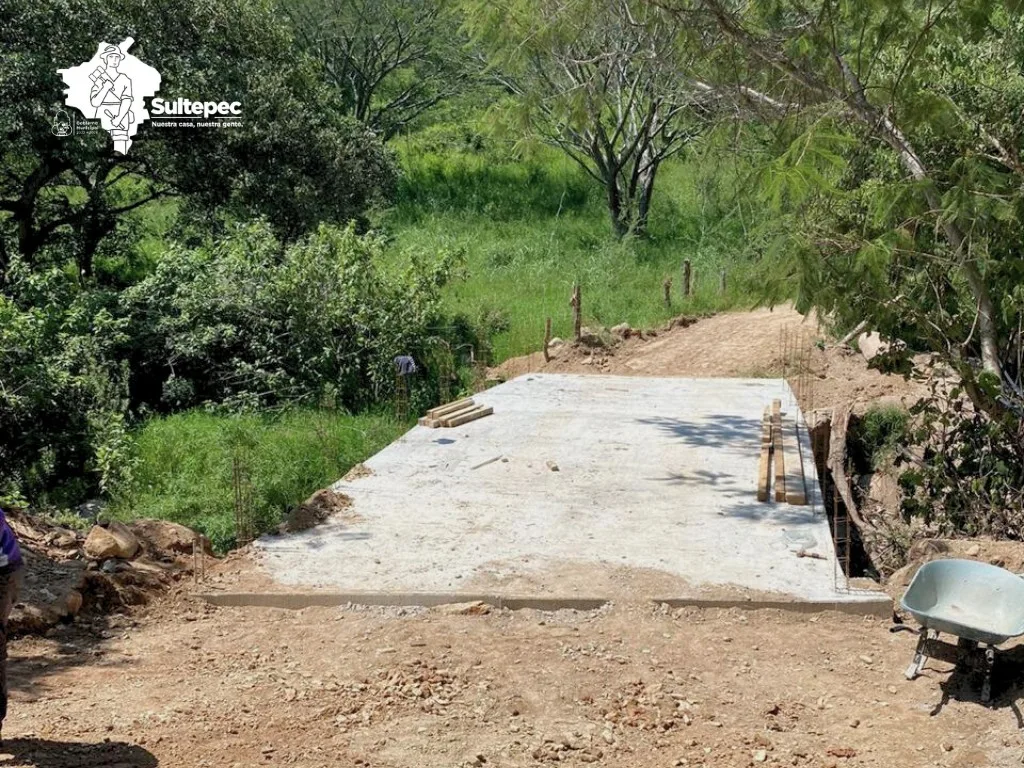 1696530110 Trabajamos en la construccion de dos nuevos puentes vehiculares en jpg