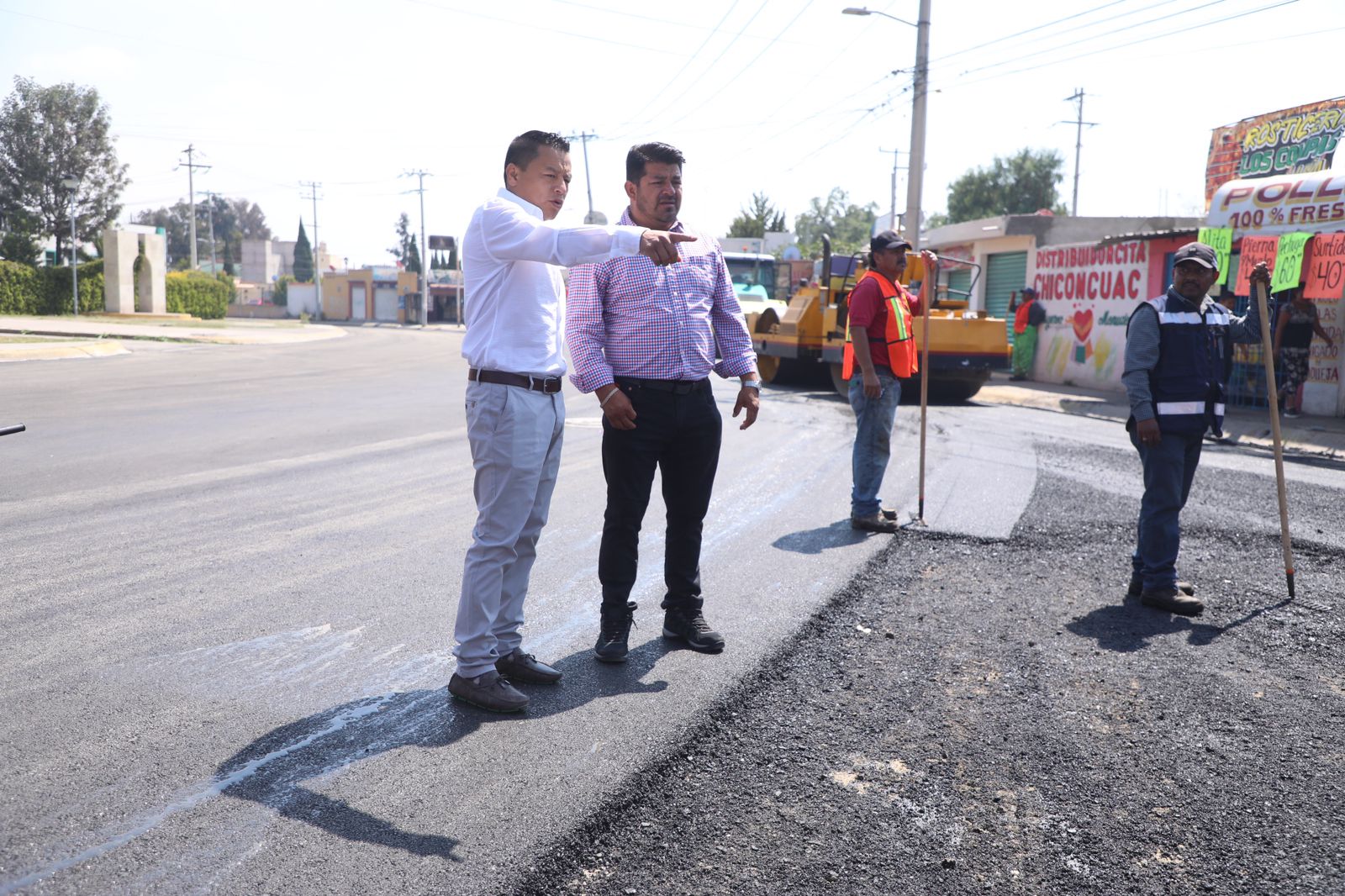 1696530213 957 ZumpanGO en Transformacion Supervision en la Pavimentacion de la Glorieta