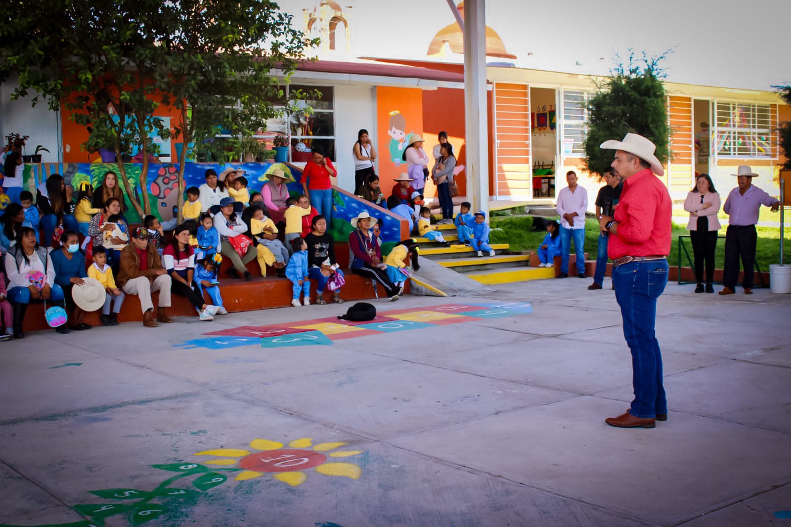 1696533789 717 Seguimos apoyando la infraestructura en las escuelas para una mejor