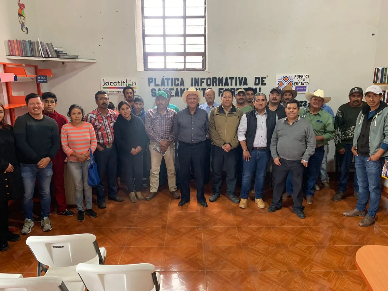 1696621720 Dando continuidad a los trabajos de Saneamiento Forestal en el jpg