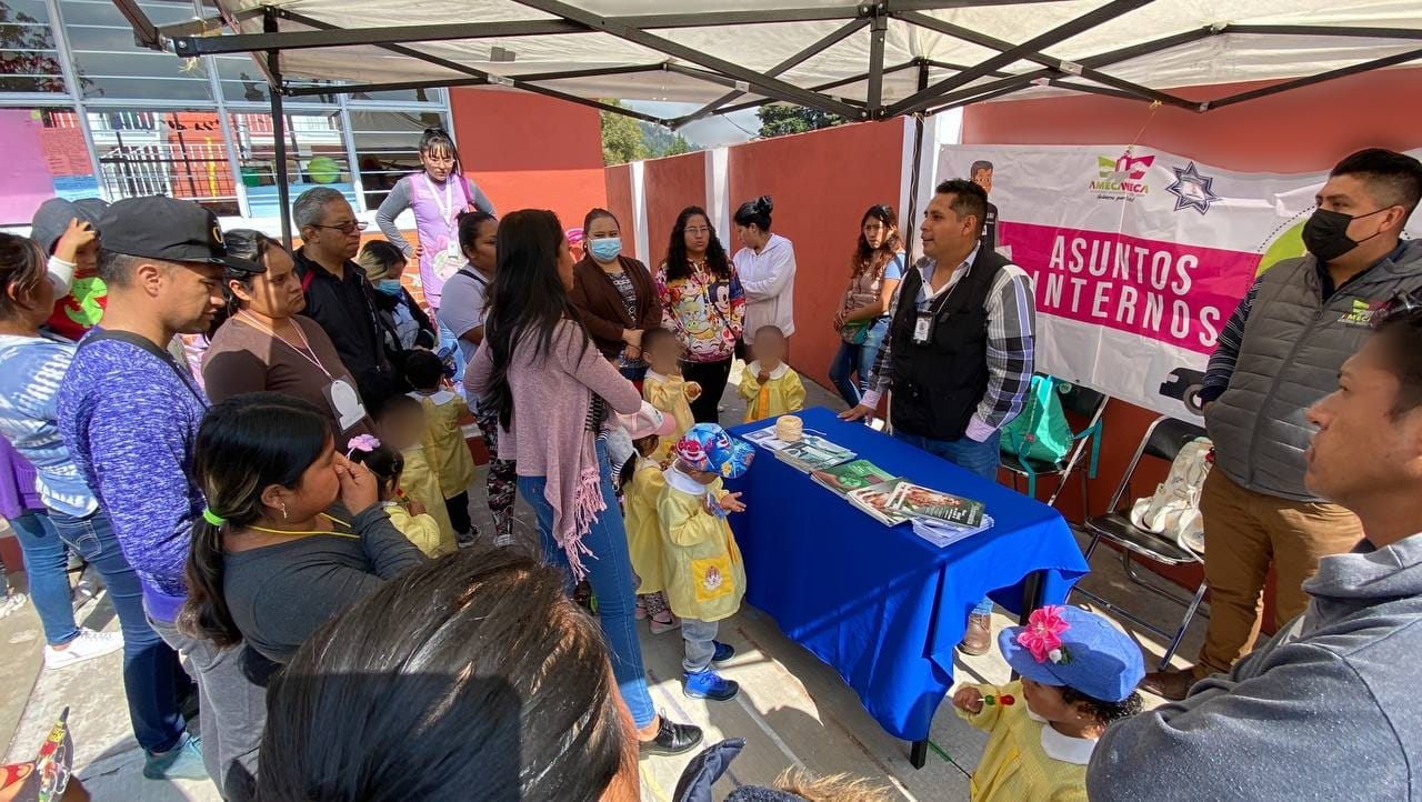 1696634204 195 La FeriaPorTuSeguridad sigue recorriendo las escuelas del municipio en esta