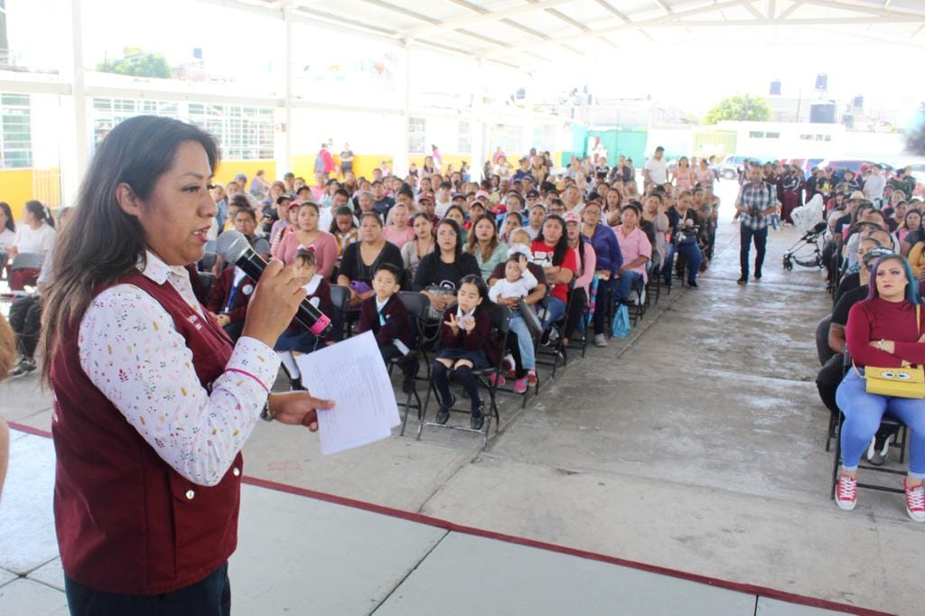 1696686820 942 CONCLUYE FLORES JIMENEZ ENTREGA DE 68 MILLONES EN APOYO ECONOMICO