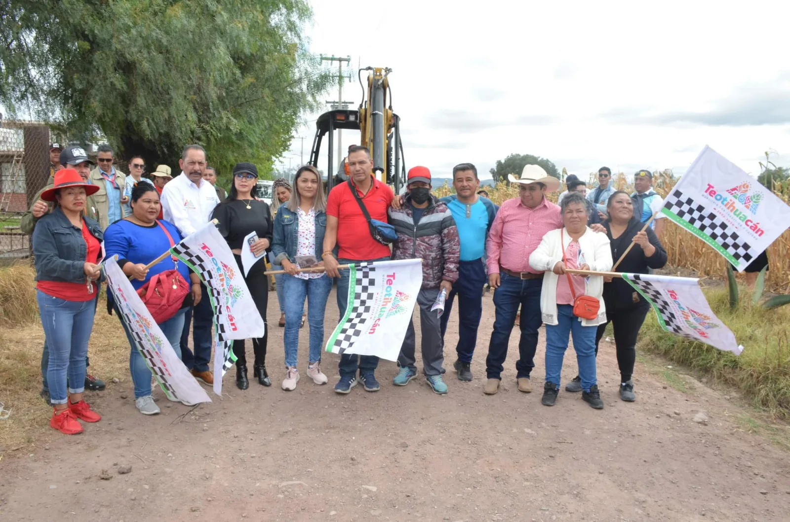 1696779887 Este dia dimos el banderazo de inicio a la obra scaled