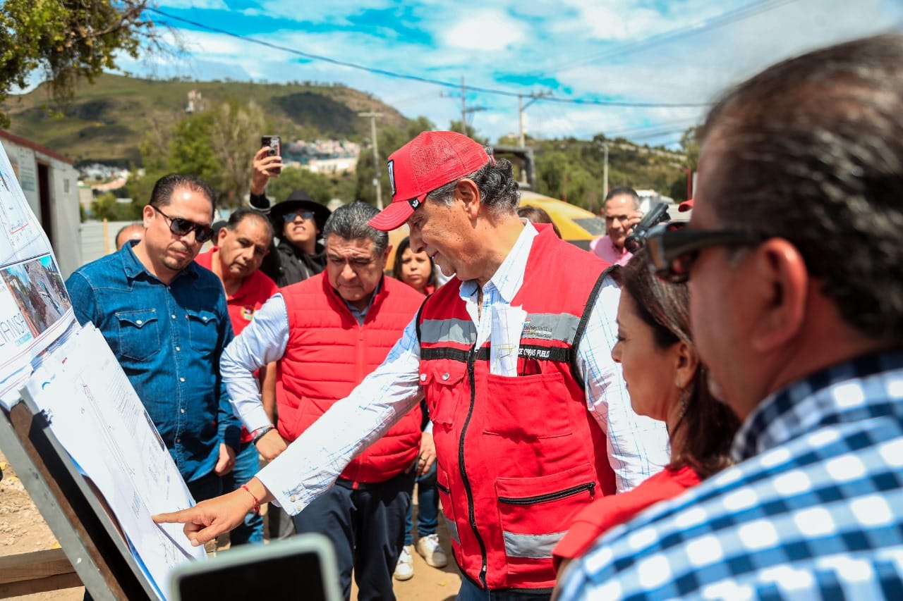 1696786938 428 Esta tarde nuestro presidente municipal Tony Rodriguez superviso los avances