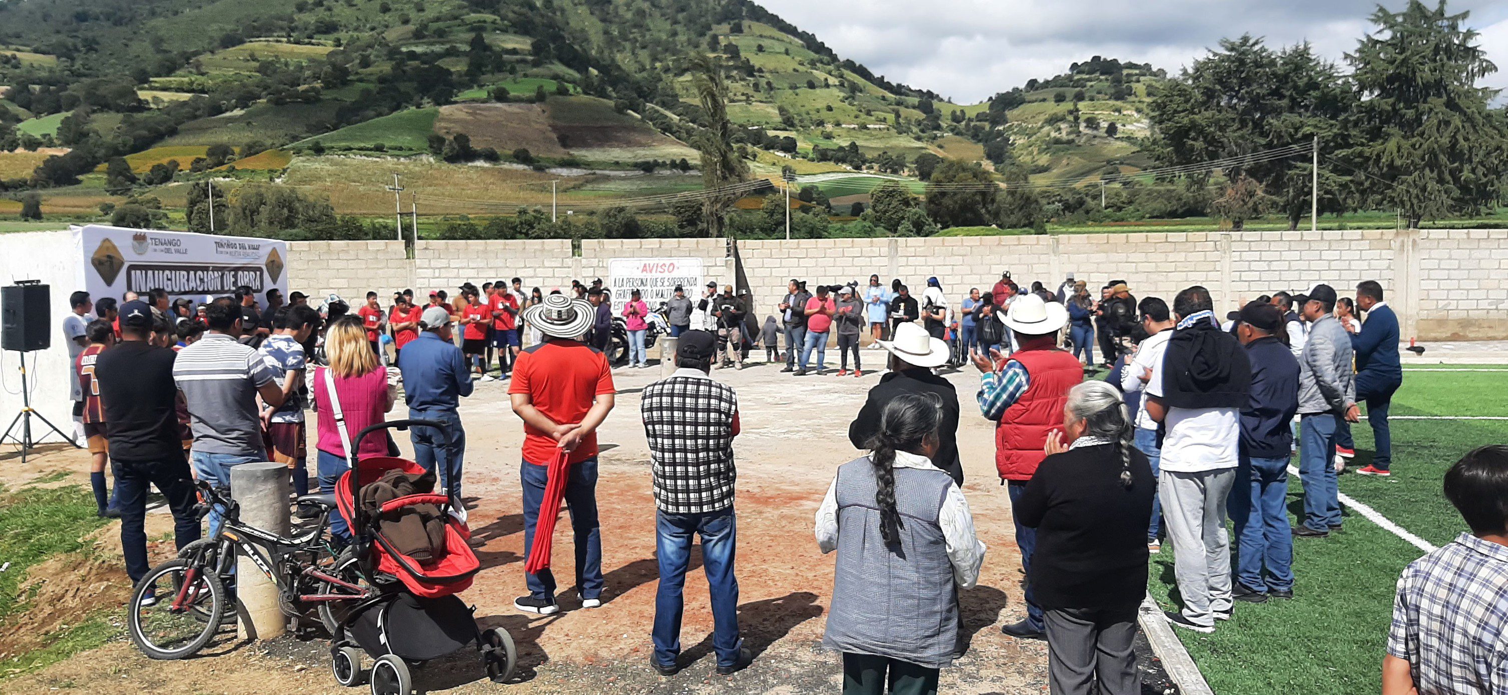 1696787249 960 Esta manana entregamos la Rehabilitacion de Cancha de Futbol de