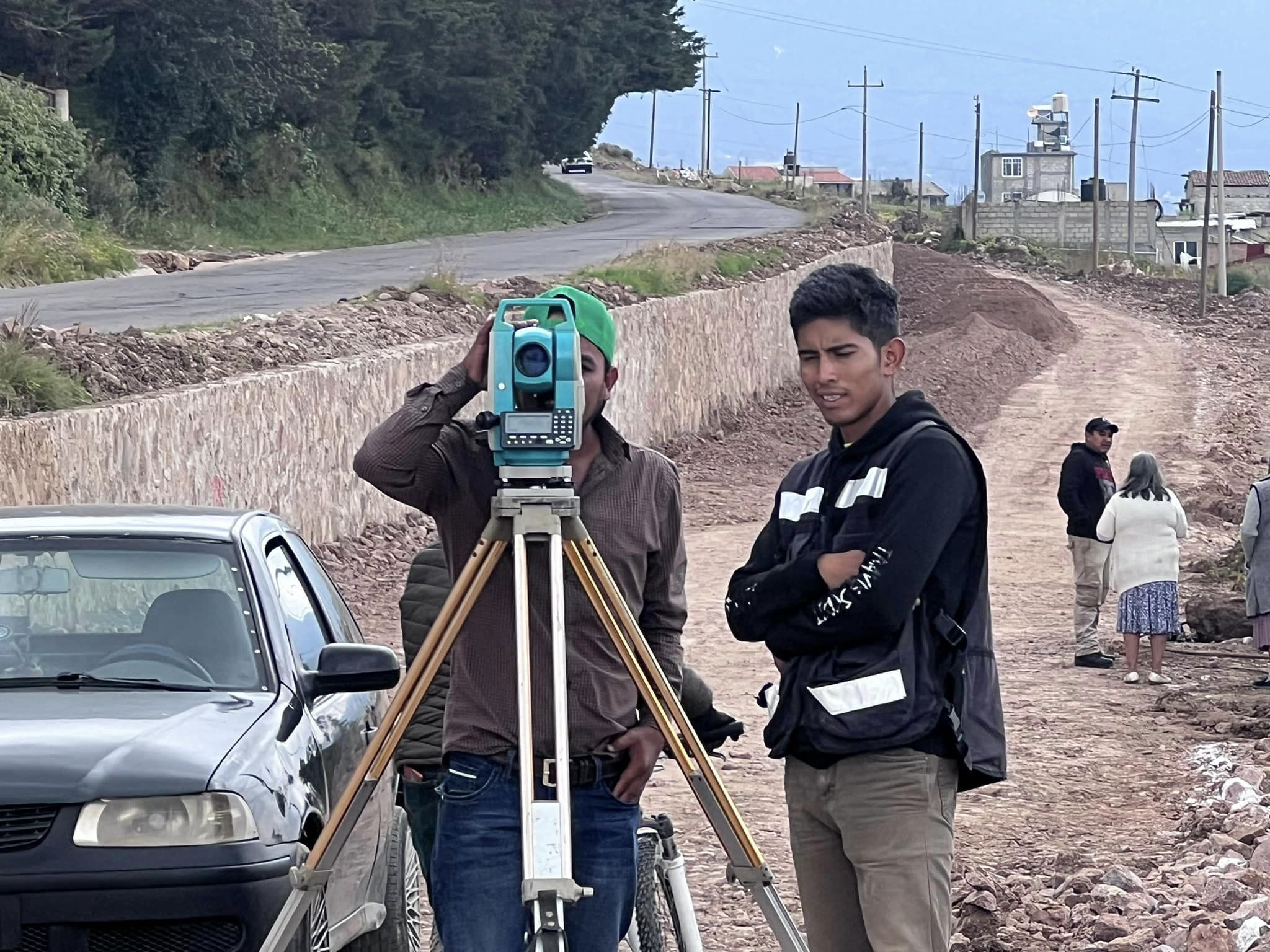 1696882351 218 Esta manana el Presidente Municipal Jesus Cedillo Gonzalez visito la