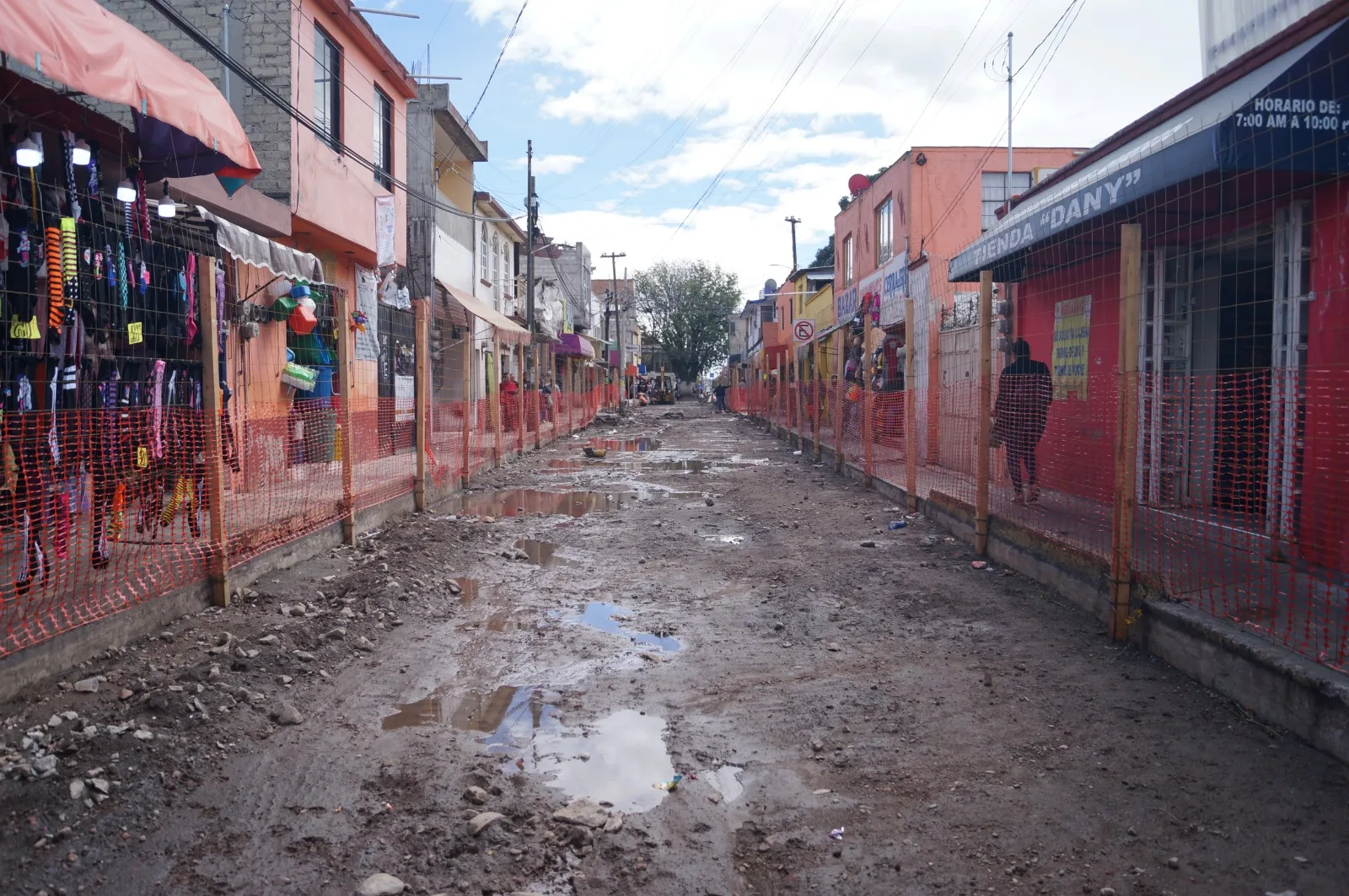 1696963639 EXTREME PRECAUCIONES Recuerde que el ayuntamiento de Zinacantepec presidido p jpg