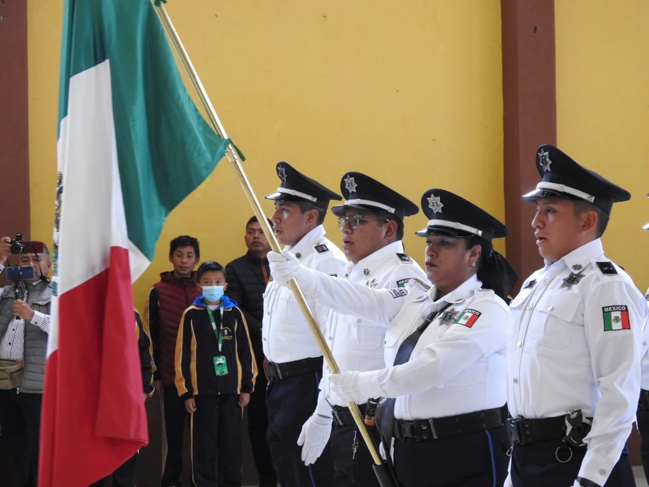 1697050817 807 El Presidente Municipal Arq Roberto Avila Ventura agradece a todos