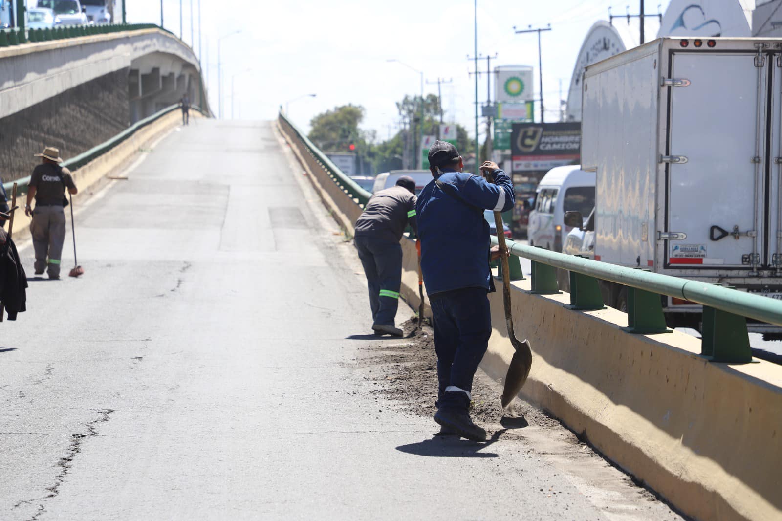 1697146386 881 Seguimos mejorando la imagen urbana de nuestras principales avenidas y