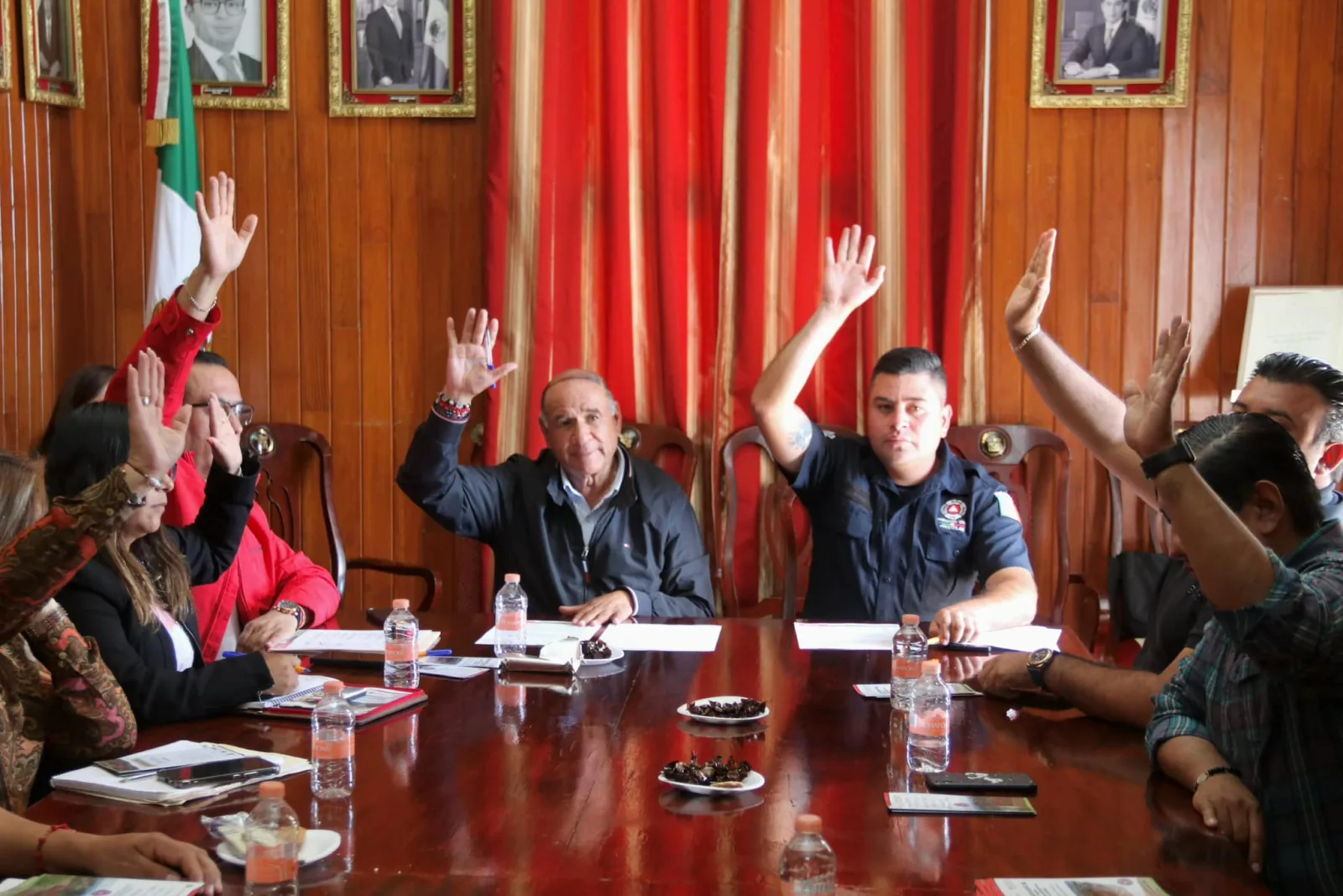 1697152861 En la Sesion del Consejo de Proteccion Civil y Bomberos scaled