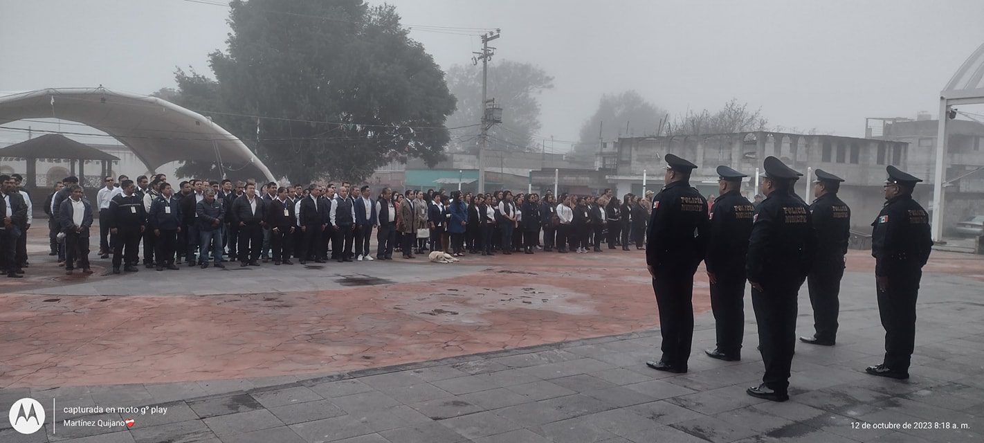 1697208326 750 INTEGRANTES DEL AYUNTAMIENTO PRESIDEN EL 531 ANIVERSARIO DEL DESCUBRIMIENTO DE